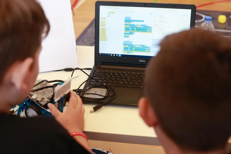 Napredno robotičko natjecanje MakeX za najbolje u Craotian Makers ligi koju je osnovao uspje&scaron;ni hrvatski poduzetnik Nenad Bakic odrzano je u O&Scaron; Jure Ka&scaron;telana. Najbolji natjecatelji izborit ce ulaznice za svjetsko MakeX natjecanje koje će se održati u prosincu u kineskom gradu Shezenu. 
Photo: Matija Habljak/PIXSELL