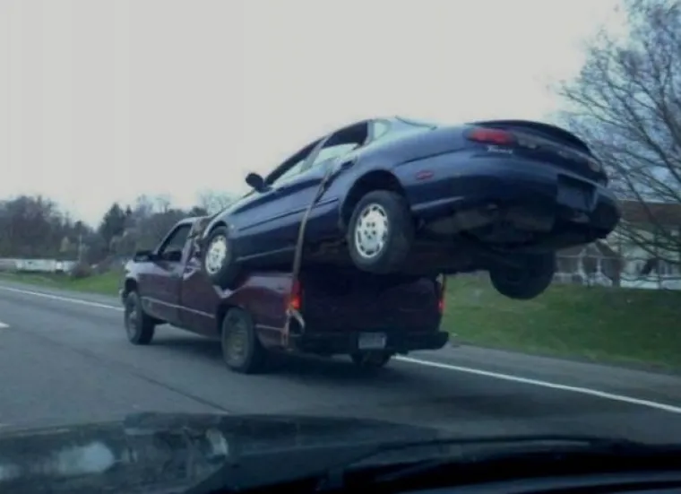 TOTALNO BIZARNO: Dobro je da su ovi ljudi živi, pa gdje im je pamet bila napraviti ovako ne&scaron;to?