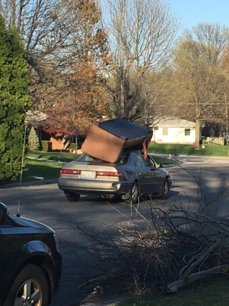 TOTALNO BIZARNO: Dobro je da su ovi ljudi živi, pa gdje im je pamet bila napraviti ovako ne&scaron;to?
