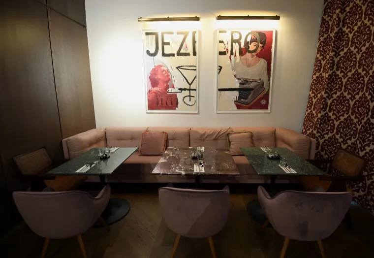 - Hotel Canopy by Hilton, investicija Zagreb City hotelsa vrijedna 8 milijuna eura, otvoren je u ponedjeljak u Zagrebu, a tom je prilikom ministar turizma Gari Cappelli najavio da će u hrvatski turizam u 2019. biti uloženo novih 1,05 milijardi eura, nakon ovogodi&scaron;njih 940 milijuna.