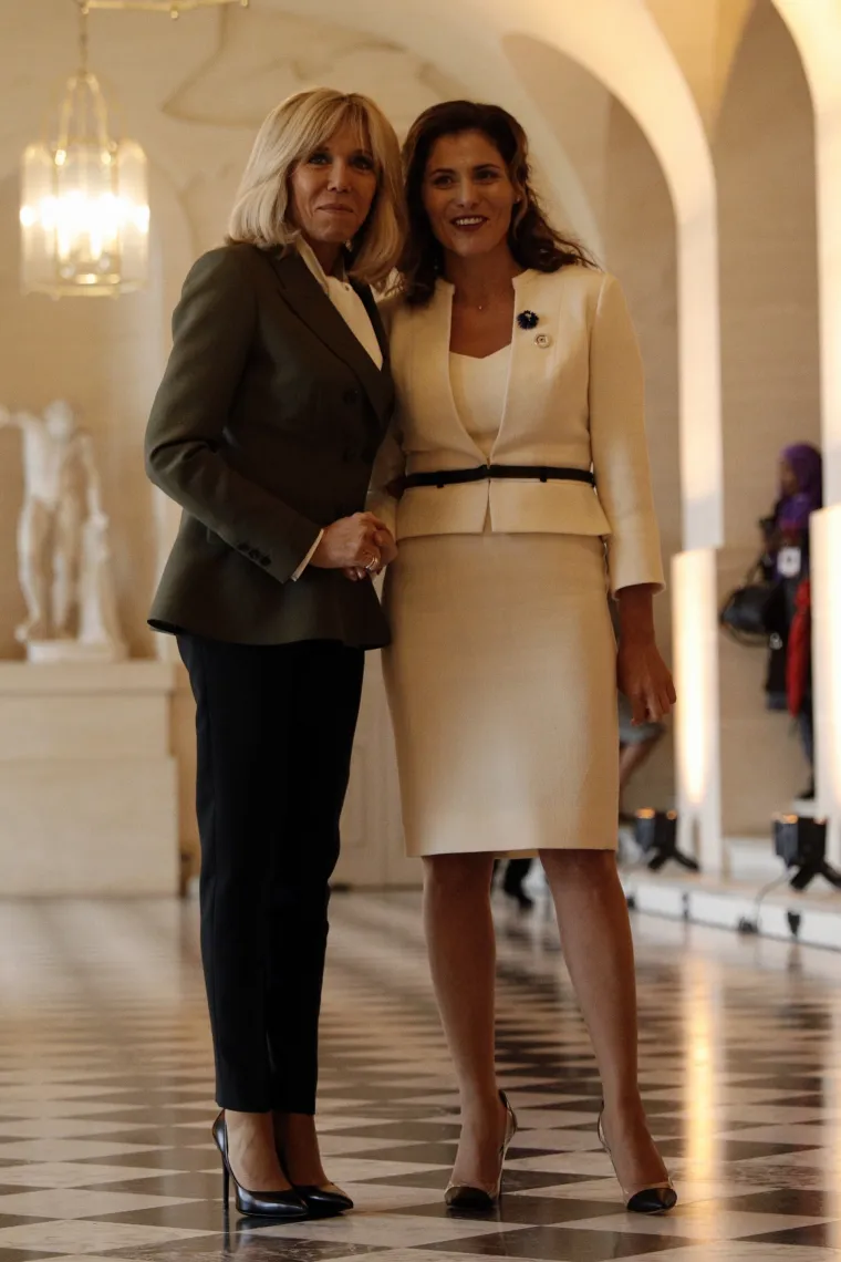 Brigitte Macron i Betty Batziana, partnerica grčkog premijera