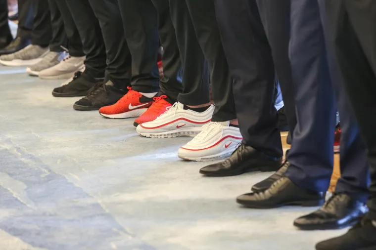 PREDSJEDNICA ODLIKOVALA SREBRNE VATRENE: 'Vratili ste nam osmijeh na lice'