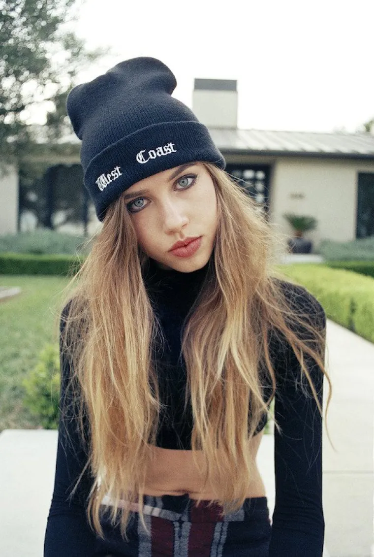 Jako su dobro čitale dramatičnu prognozu na portalima pa stavile kapu, ali izgleda zaboravile ostalo