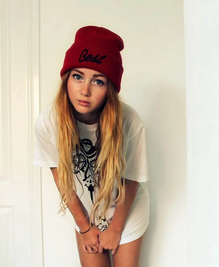 Jako su dobro čitale dramatičnu prognozu na portalima pa stavile kapu, ali izgleda zaboravile ostalo