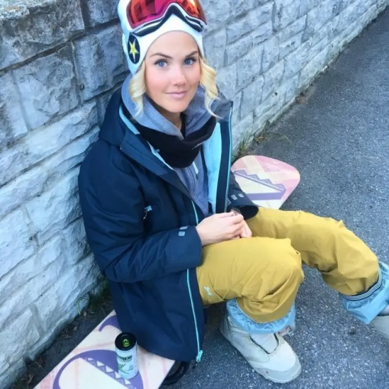 Jako su dobro čitale dramatičnu prognozu na portalima pa stavile kapu, ali izgleda zaboravile ostalo