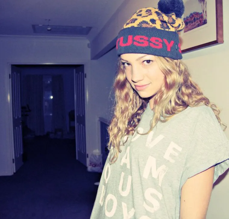 Jako su dobro čitale dramatičnu prognozu na portalima pa stavile kapu, ali izgleda zaboravile ostalo