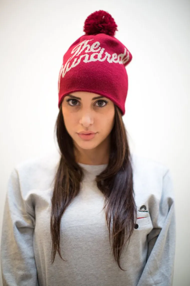 Jako su dobro čitale dramatičnu prognozu na portalima pa stavile kapu, ali izgleda zaboravile ostalo