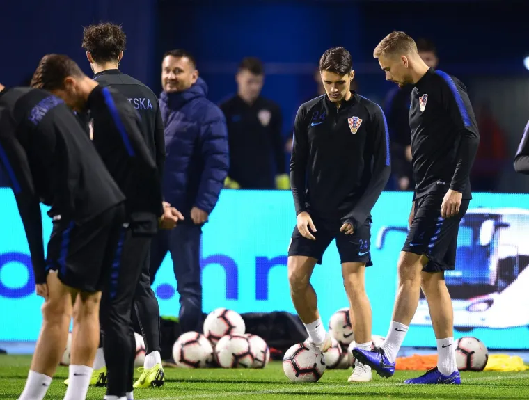 VATRENI ODRADILI POSLJEDNJI TRENING UOČI &Scaron;PANJOLSKE: Srebrni reprezentativci spremni za revan&scaron; sa Furijom