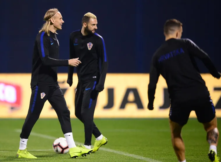 VATRENI ODRADILI POSLJEDNJI TRENING UOČI &Scaron;PANJOLSKE: Srebrni reprezentativci spremni za revan&scaron; sa Furijom