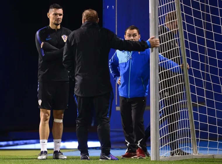 VATRENI ODRADILI POSLJEDNJI TRENING UOČI &Scaron;PANJOLSKE: Srebrni reprezentativci spremni za revan&scaron; sa Furijom