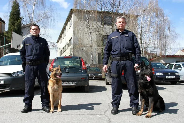 Posebna jedinica MUP-a: Djelatnici vrlo umiljati, a još više oštrog njuha i na četiri noge