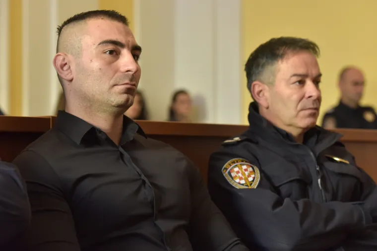 Javnost isključena sa suđenja 'Daruvarcu' zbog za&scaron;tite žrtve: 'Djevojka je jo&scaron; na liječenju i sedativima'