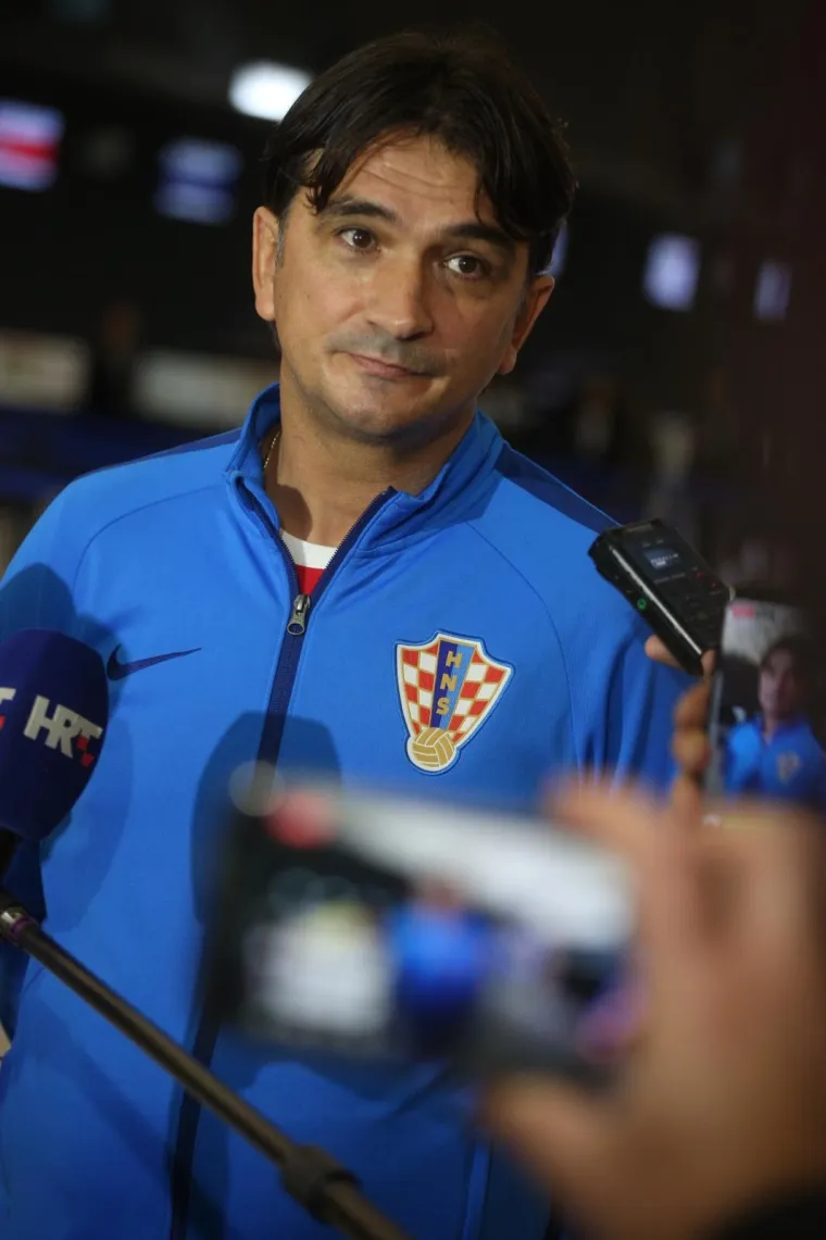 Izbornik Hrvatske Zlatko Dalić potvrdio je ono čega smo se svi, nekako, pribojavali. Ivan Rakitić, jedan od junaka sinoćnje veličanstvene probjede, neće zaigrati protiv Gordog Albiona.