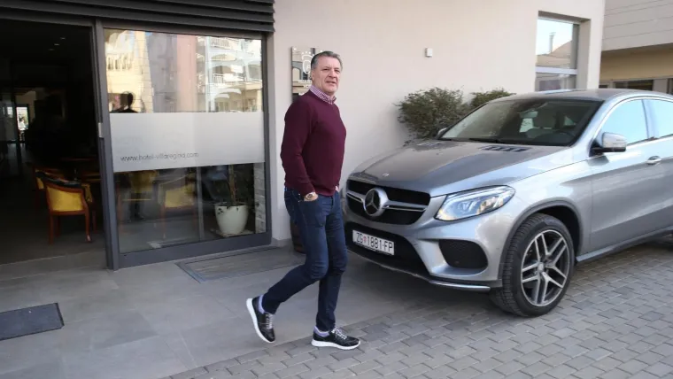 SNIMILI MAMIĆA PRVI PUT OTKAKO SE POJAVILA VIJEST DA JE POBJEGAO U EMIRATE: Biv&scaron;i &scaron;ef Dinama i dalje je u Međugorju