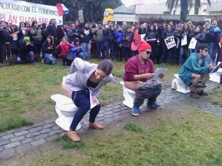 DOKAZ DA ČUDACI VLADAJU INTERNETOM: Nema tog alkohola koji bi mogao opravdati ovakve prizore