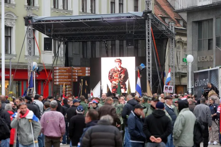 Prije točno &scaron;est godna u Hrvatsku su se vratili generali Gotovina i Markač - Evo kako je to izgledalo!