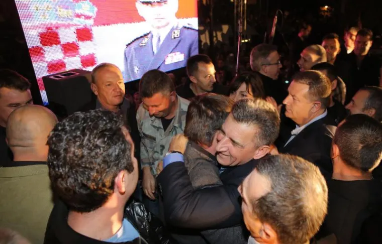 Prije točno &scaron;est godna u Hrvatsku su se vratili generali Gotovina i Markač - Evo kako je to izgledalo!