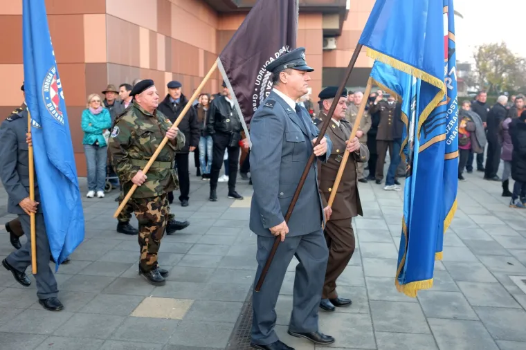 Zagreb: U Dubravi odana počast žrtvi Vukovara