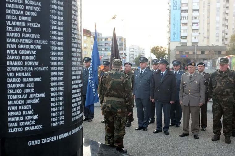 Zagreb: U Dubravi odana počast žrtvi Vukovara