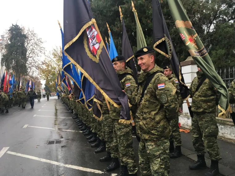 Obljetnica sloma obrane Vukovara: Kolona sjećanja odaje počast svim poginulima