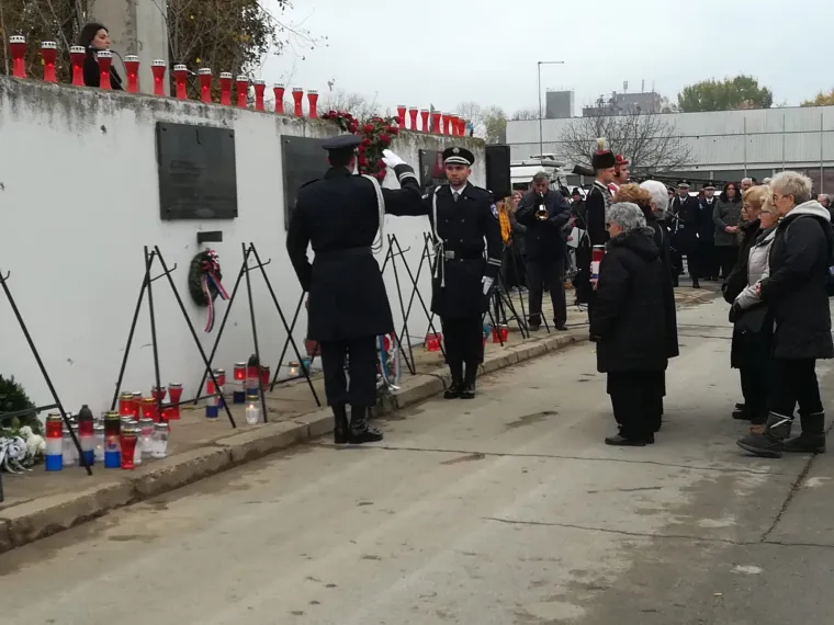 Kolona sjećanja u Borovom naselju: 'Ovo je najsuroviji spomenik žrtvama Vukovaru'