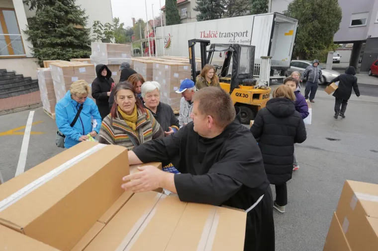 Pučkoj kuhinji na Sv. Duhu isporučena velika količina doniranih smrznutih pizza