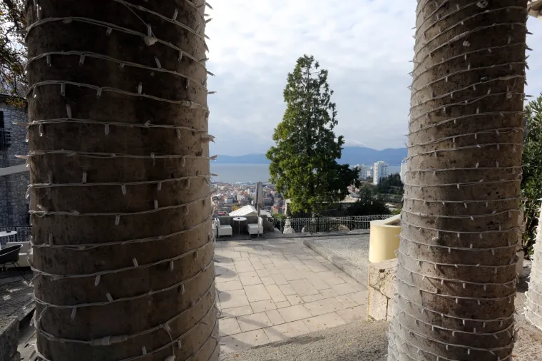 Uređenje Trsatske Gradine za nadolazeći Advent na Gradini