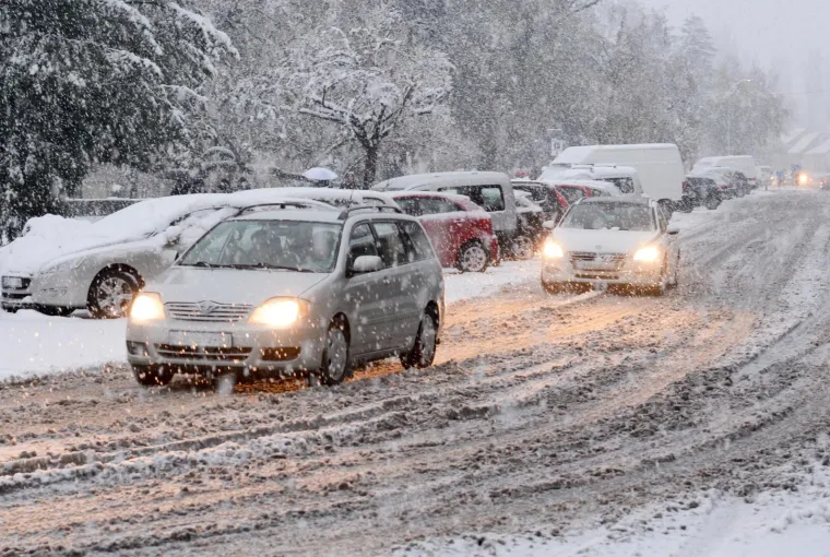 Prvi snijeg: Si&scaron;čane je dočekalo potpuno bijelo jutro
