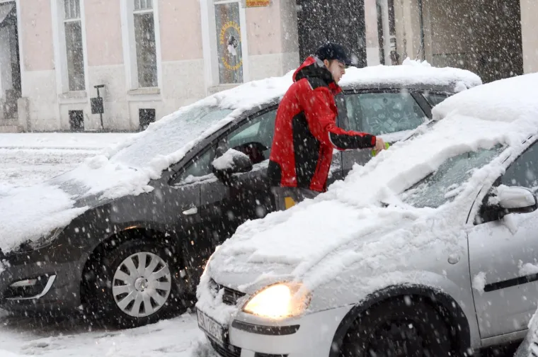 Prvi snijeg: Si&scaron;čane je dočekalo potpuno bijelo jutro