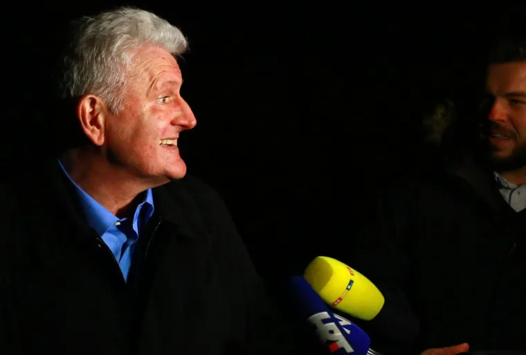 Ivica Todorić iza&scaron;ao iz Remetinca, pred Kulmerovim dvorima poručio: 'Ja sam tu da Hrvatsku dignem gore'