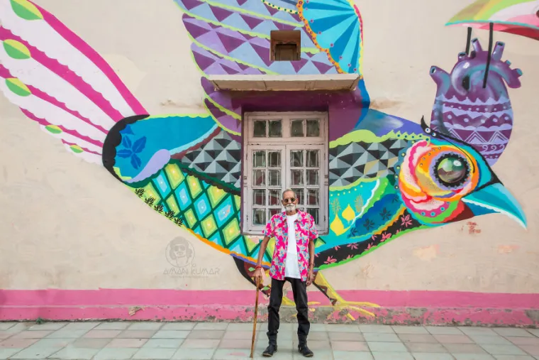 98-GODI&Scaron;NJI DJED NE MARI ZA GODINE: Zahvaljujući unuku odu&scaron;evio mladenačkim stilom