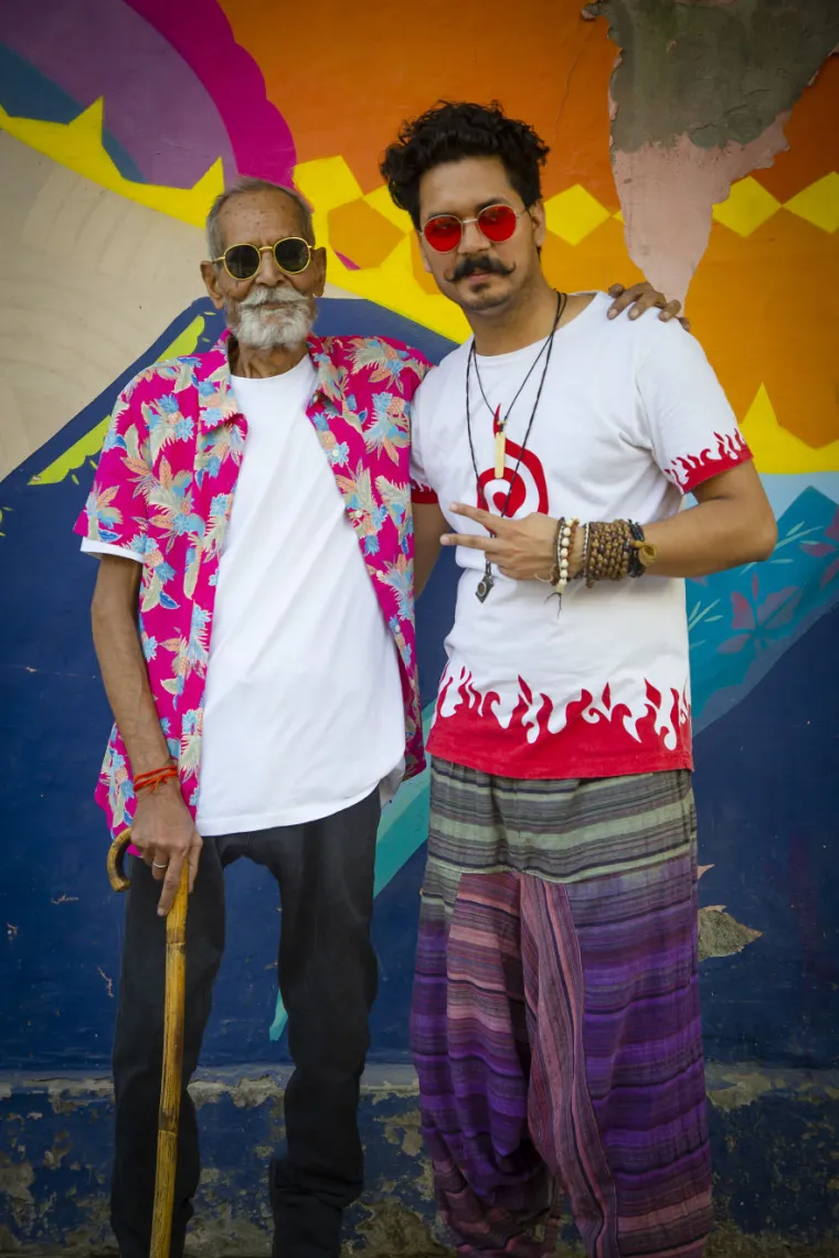 98-GODI&Scaron;NJI DJED NE MARI ZA GODINE: Zahvaljujući unuku odu&scaron;evio mladenačkim stilom