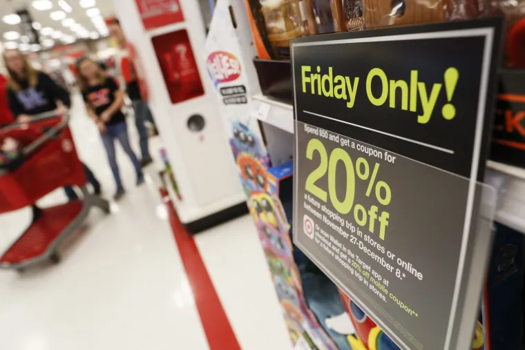 Mi smo 'kamilica' za Crni petak u Americi: Spavalo se ispred dućana, pucalo...