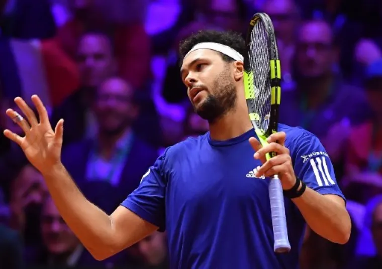 FRANCUZI U OČAJU: Tsonga skrivao lice, ovo govori vi&scaron;e od tisuću riječi