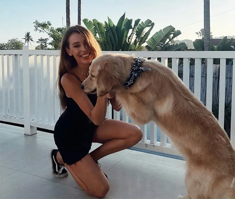 NJIHOVA PLEMENITOST NIJE JEDINA STVAR KOJA SVAKODNEVNO BUJA: Seksipilne veterinarke pokazale svoje adute