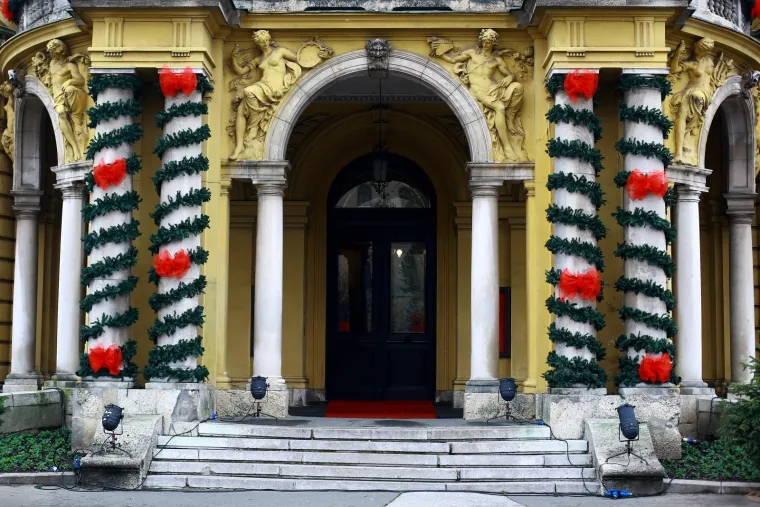 ZAGREB OBUKAO BOŽIĆNO RUHO: Pogledajte čarobne fotografije adventskog grada