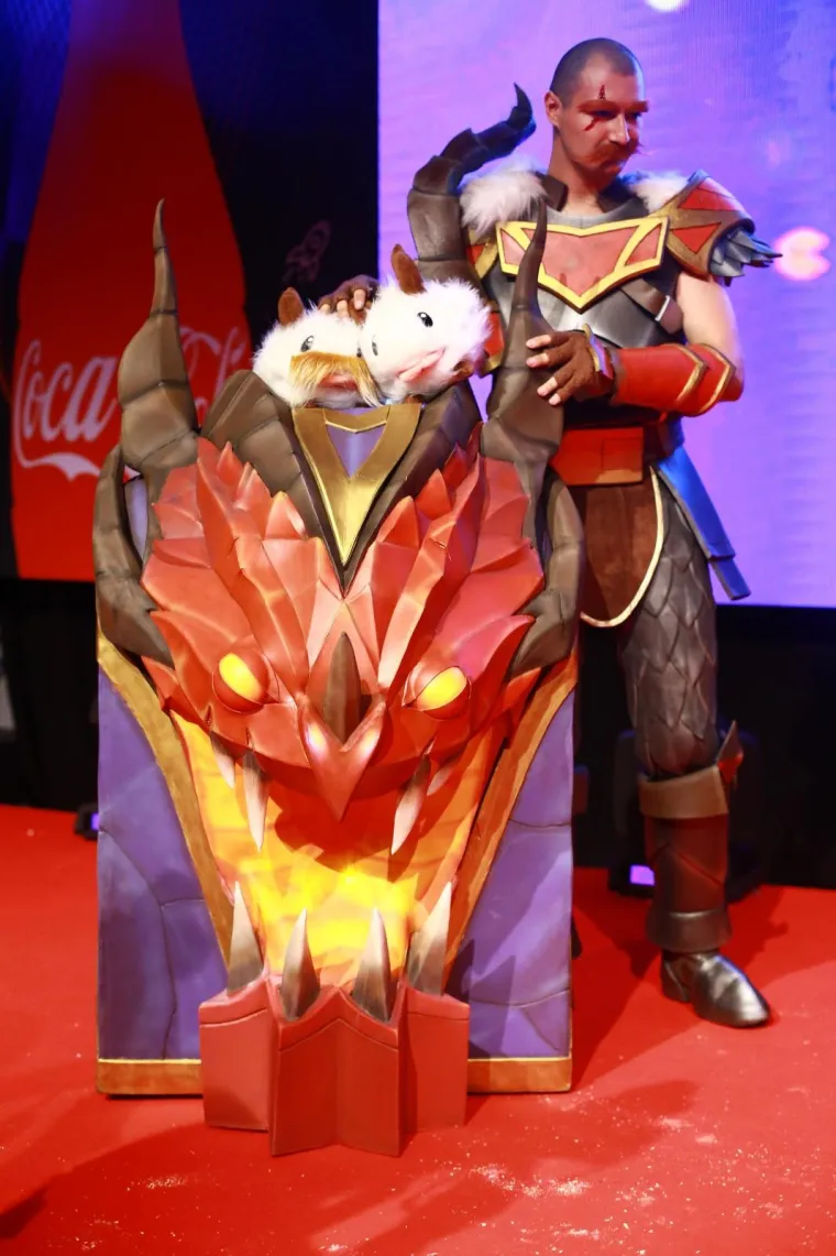 KOSTIMIRANI JUNACI OPKOLILI ZAGREBAČKI VELESAJAM: Cosplay natjecanje na Reboot InfoGameru kakvo će se pamtiti