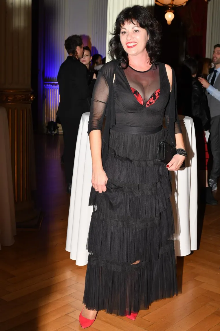 NITKO NIJE OSTAO IMUN NA ČARI ZRINKE CVITE&Scaron;IĆ: Lijepa glumica do&scaron;la u prozirnoj haljini i svima oduzela dah