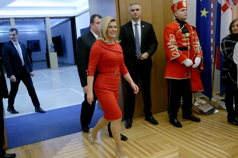 Predsjednica na Pantovčaku odlikovala osvajače Davis Cupa: S tenisačima se družila i kujica Kika