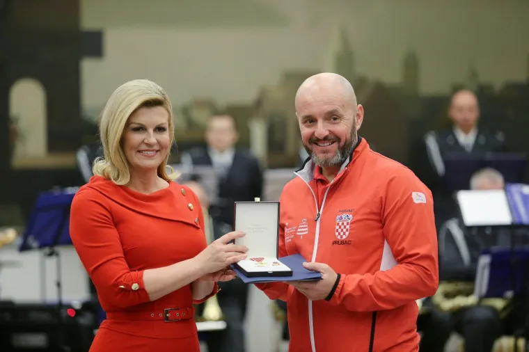 Predsjednica odlikovala tenisače