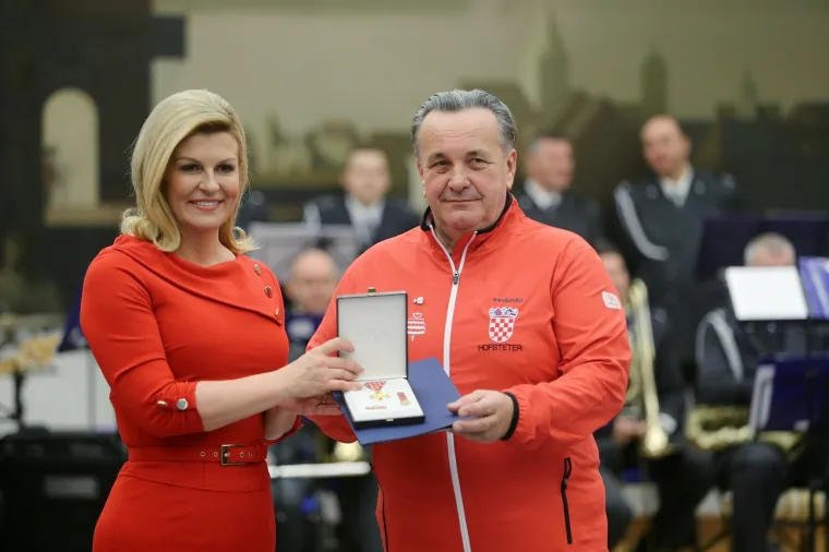 Predsjednica odlikovala tenisače