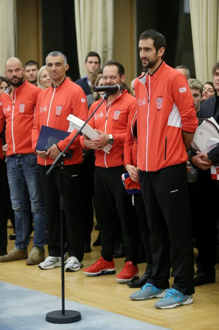 Predsjednica odlikovala tenisače