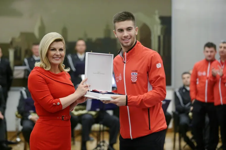 Predsjednica odlikovala tenisače