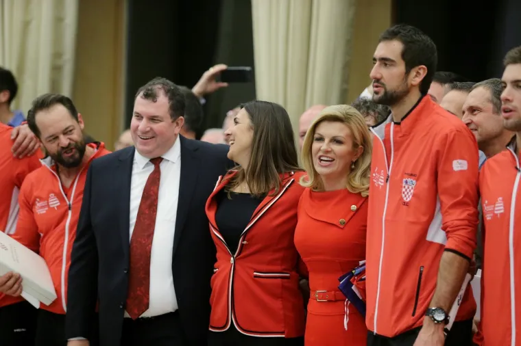 SVJETSKI PRVACI STIGLI NA PANTOVČAK: Predsjednica odlikovala osvajače Davis Cupa