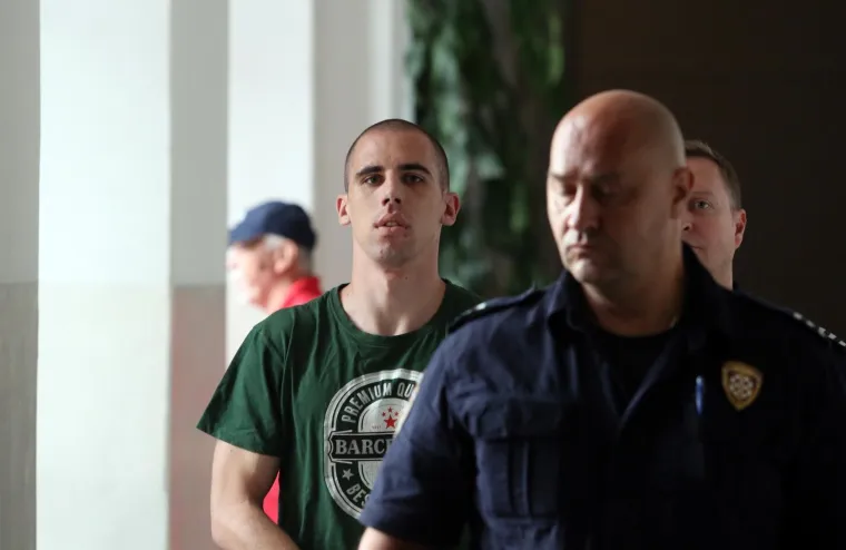 Sva lica 'psiha iz Dramlja': Svoje žrtve je be&scaron;ćutno izbo nožem