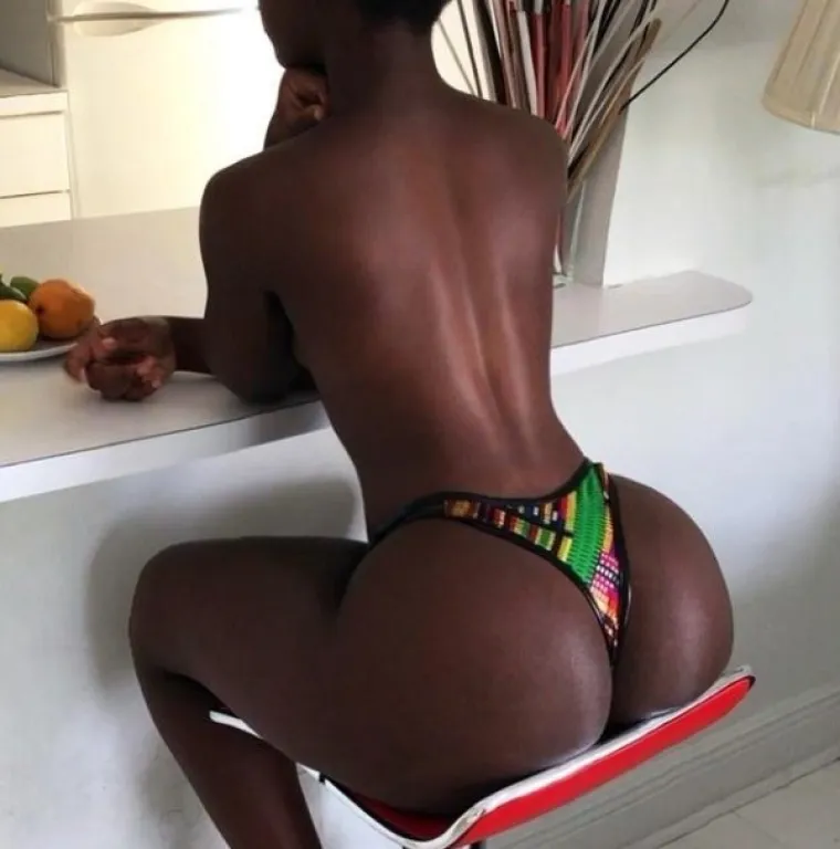 DA SU BEĆARAC, BILE BI KAŽNJIVE: Oj vi sna&scaron;e tananoga struka, čim vas vidim trese mi se ruka