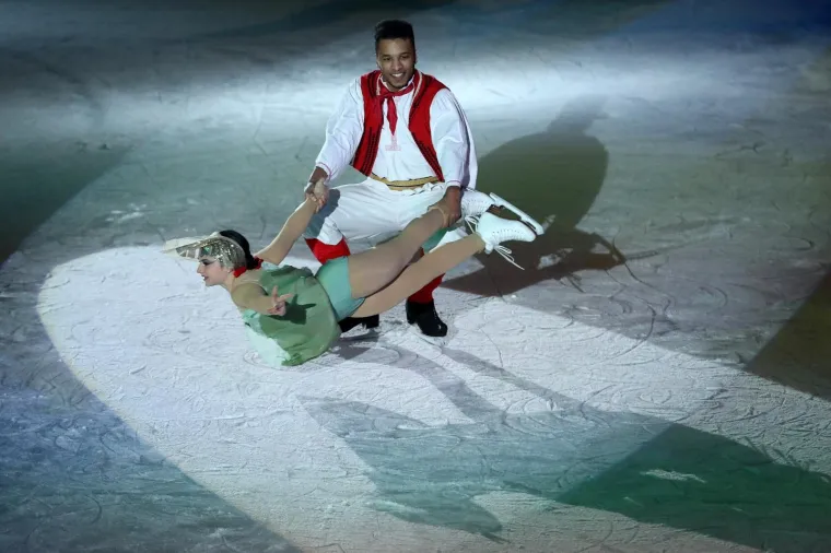 Otvoren Advent u Zagrebu: Pogledajte bajkovite prizore s Tomislavca