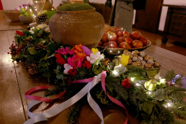 Predsjednica otvorila vrata Pantovčaka građanima za vrijeme Adventa