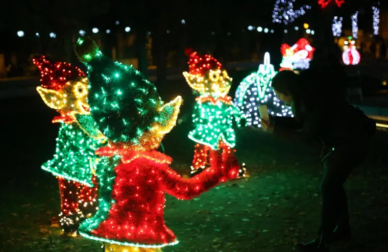 ADVENT U SPLITU JE PREDIVAN: Građani odu&scaron;evljeni manifestacijom Zimski akvarel, ukrasi su neodoljivi