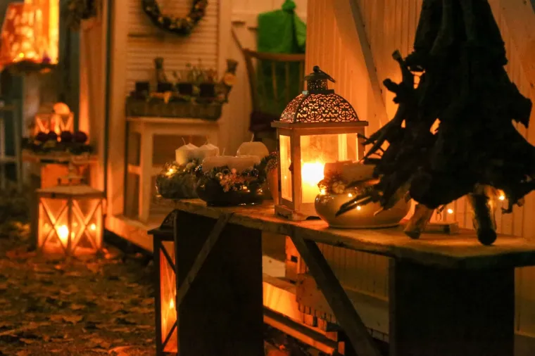 Spektakl u Hrvatskoj već je počeo: Pogledajte kako je izgledalo otvaranje Adventa u Osijeku i Zadru